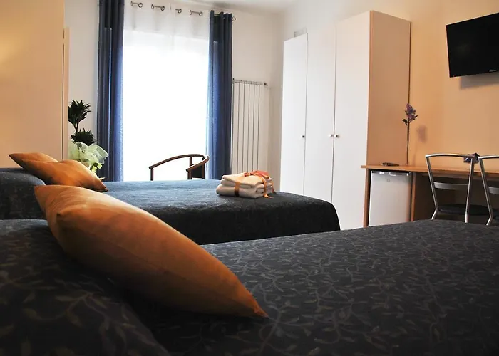 Pensión Camera & Caffe 3*