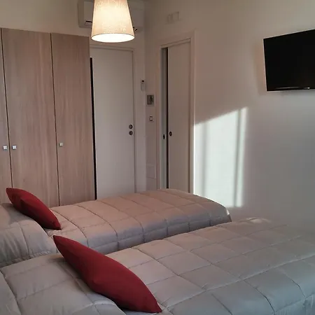 Camera & Caffe 3* Trinitapoli