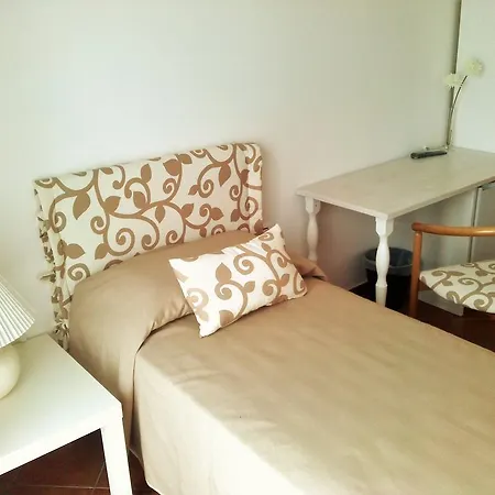 Camera & Caffe Guest house *